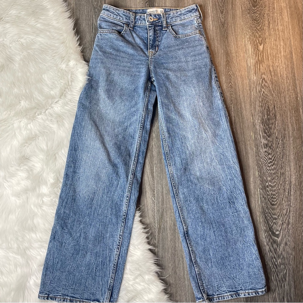 abercrombie kids Girl's Jeans Size 9/10 Long High Rise Wide Leg